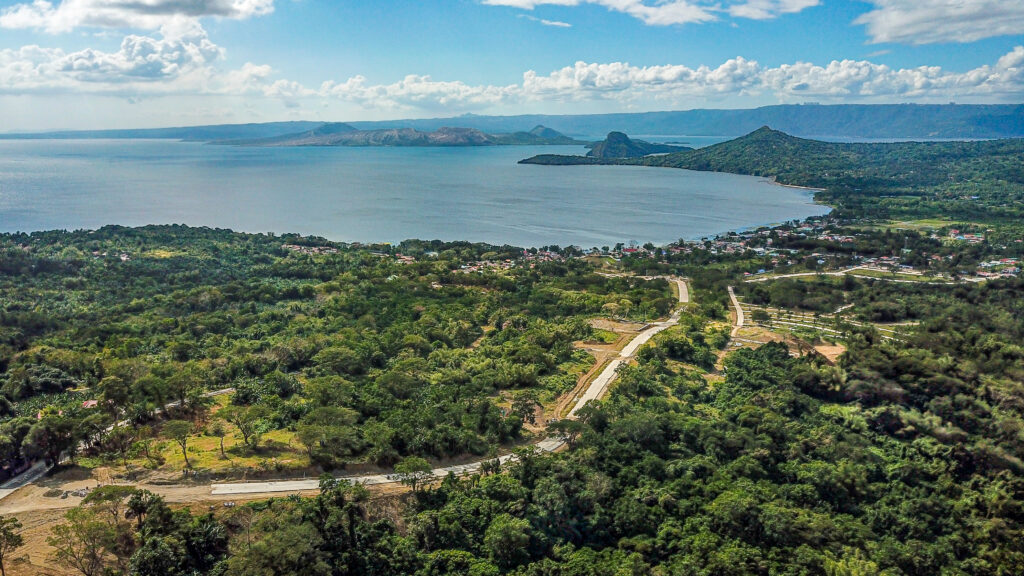 Mozzafiato aerial view: Prime Lot for Sale in Batangas with Great Investment Potential